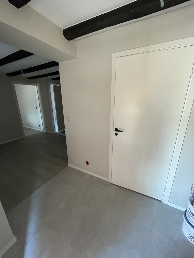 43b67a1b a7de 410d bb9a 5889bdf7bcf5 1 105 c