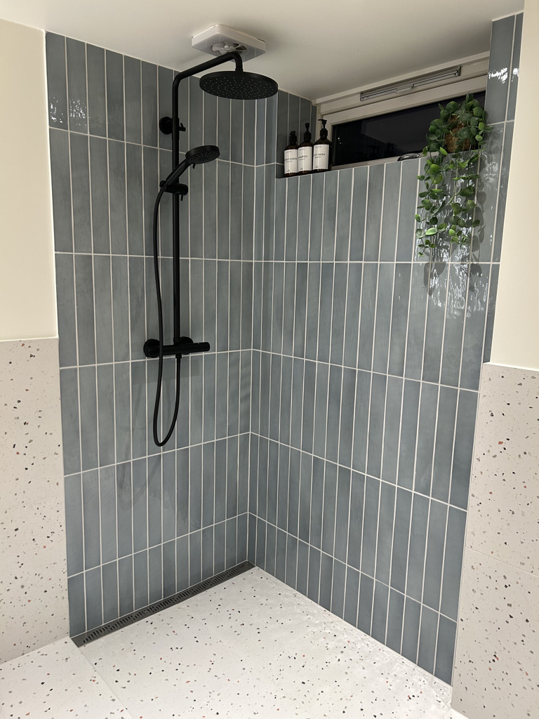 67cf81ae 14ec 486c b904 277b438ea7eb 1 105 c