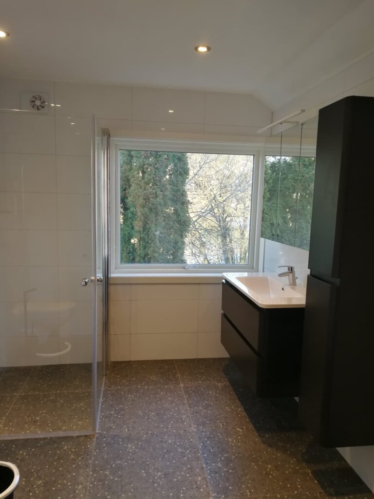 81136635 2626917634056740 3918632426049372160 n