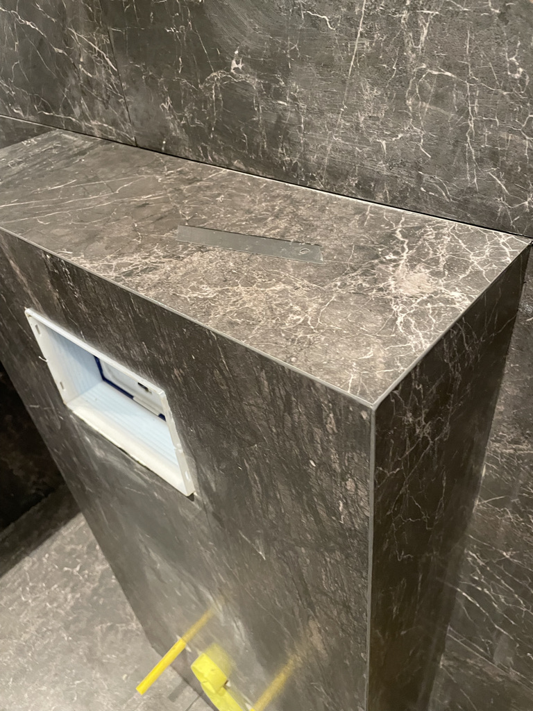 aeba5492 739a 41af a415 d75641cff415 1 105 c