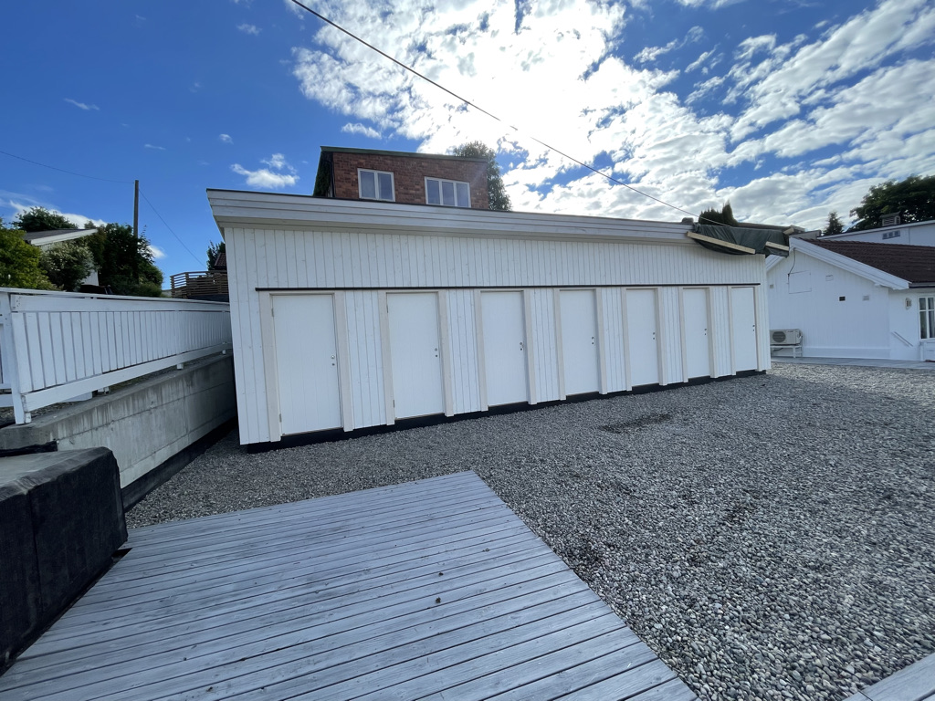 e3faa1eb 8077 48bb 9680 4171b23a39fa 1 105 c